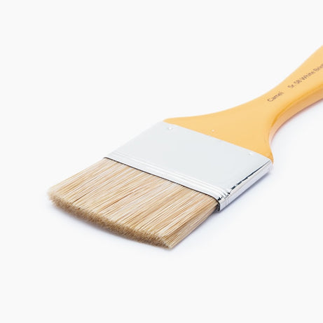 Camel White Bristle Wash Brush sturdy ferrule and ergonomic handle for comfortable use