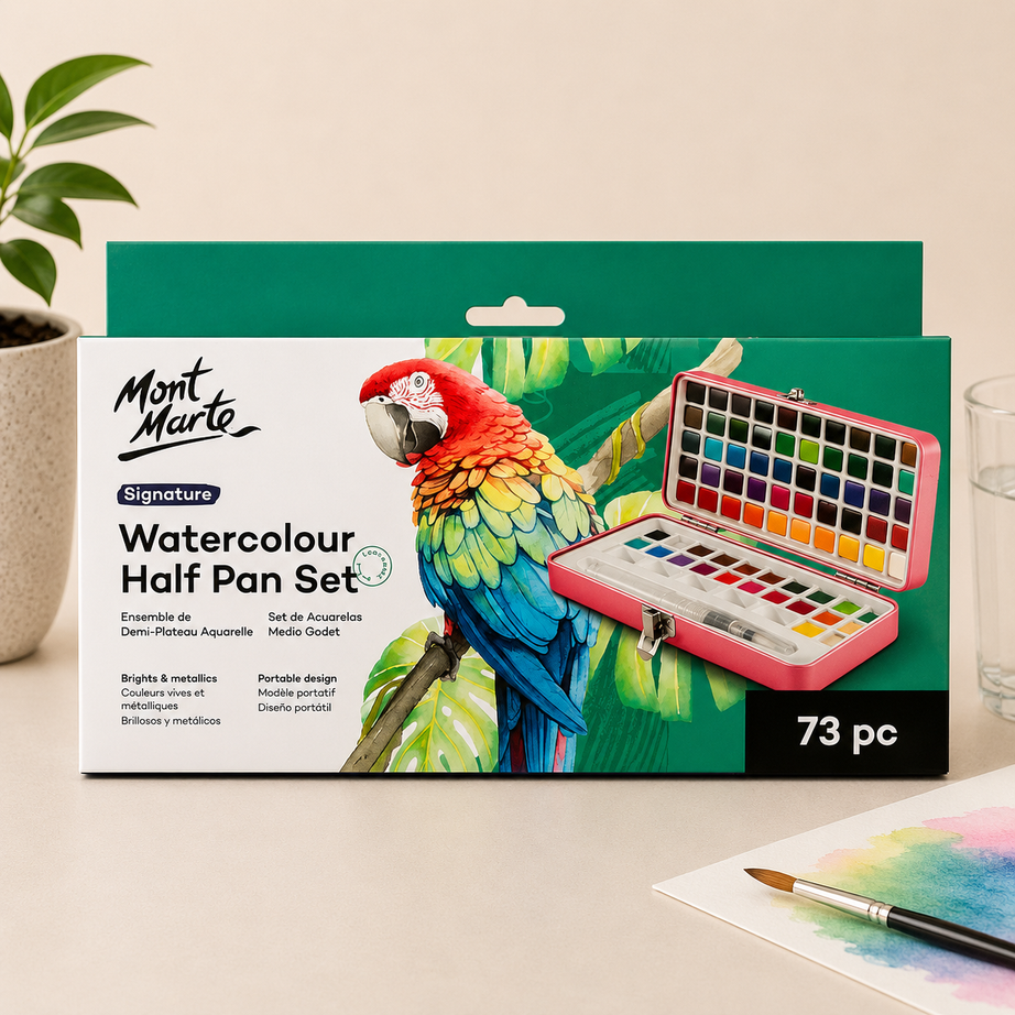 Mont Marte watercolour half pan set with 73 painting accessories and colours