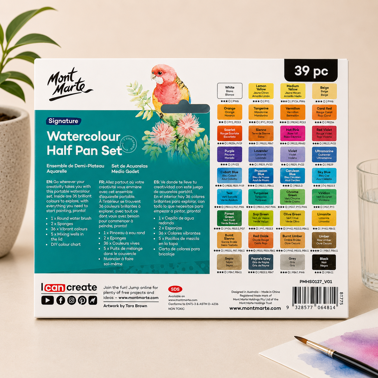 Portable Mont Marte watercolour set with half pans and painting tools